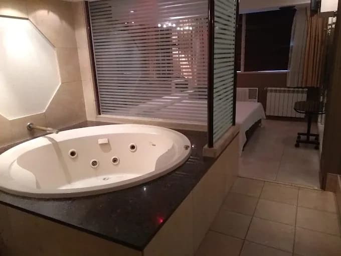 Hotel Etc Etc