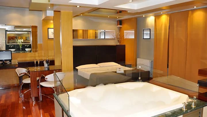 Hotel St James