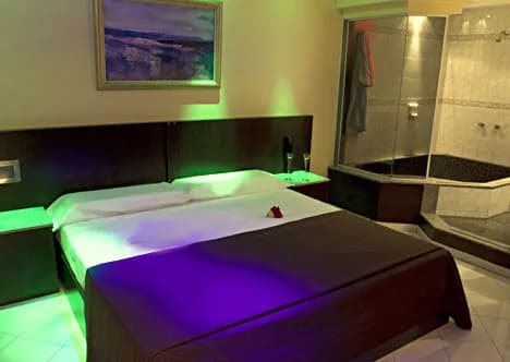 Hotel Karens - imagen 4