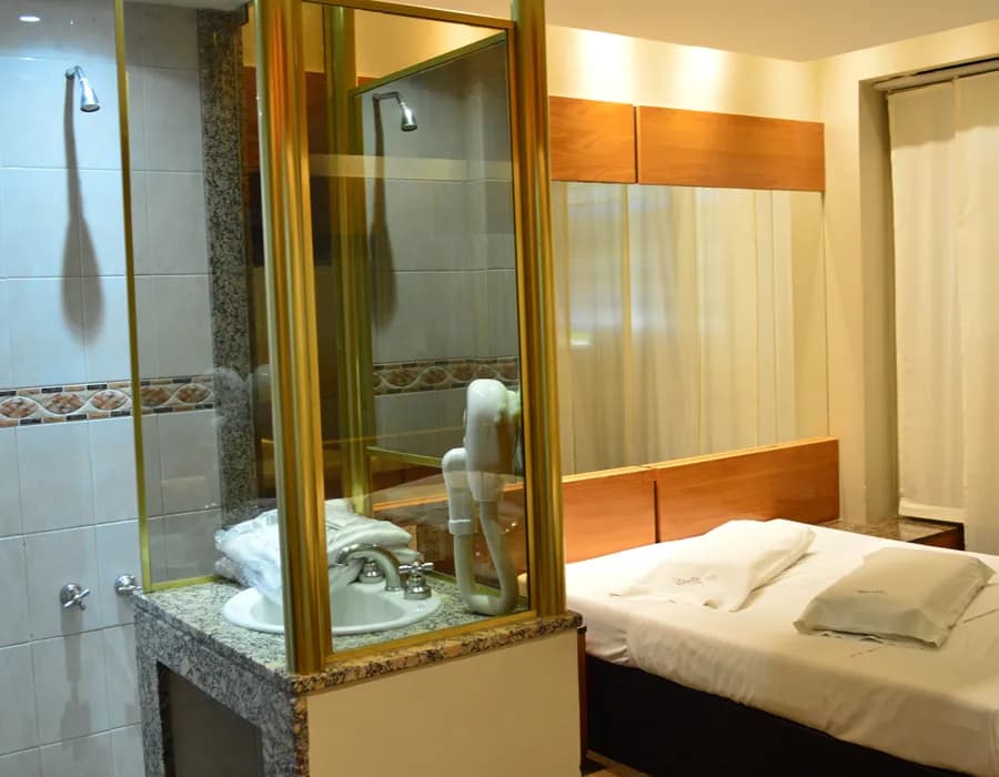 Hotel Conde y Olleros - imagen 2