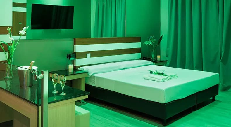 Hotel R8 - imagen 12